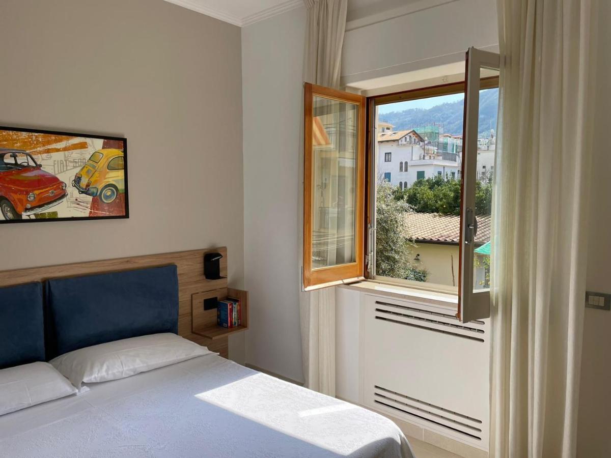 Appartamento Le Zagare Sorrento Exterior photo